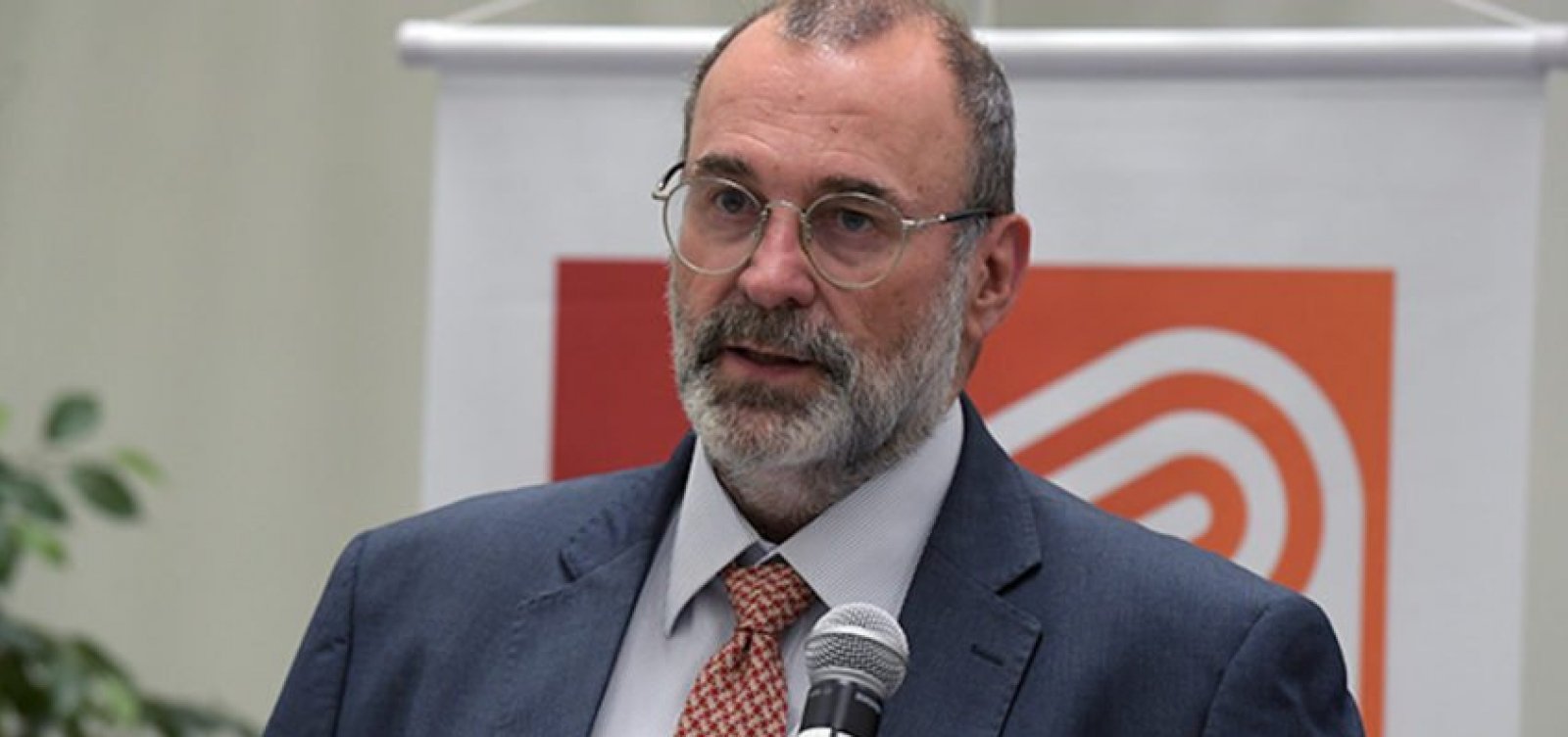 stj-classifica-uso-de-arma-de-brinquedo-em-assaltos-como-grave-ameaca