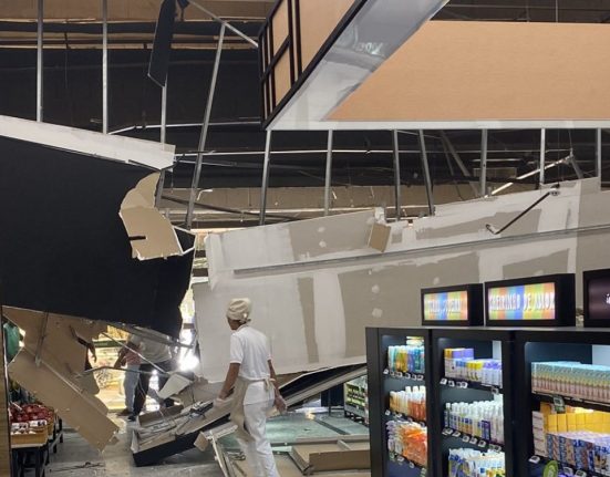 desabamento-do-teto-no-mercado-hiperideal-em-salvador-deixa-feridos