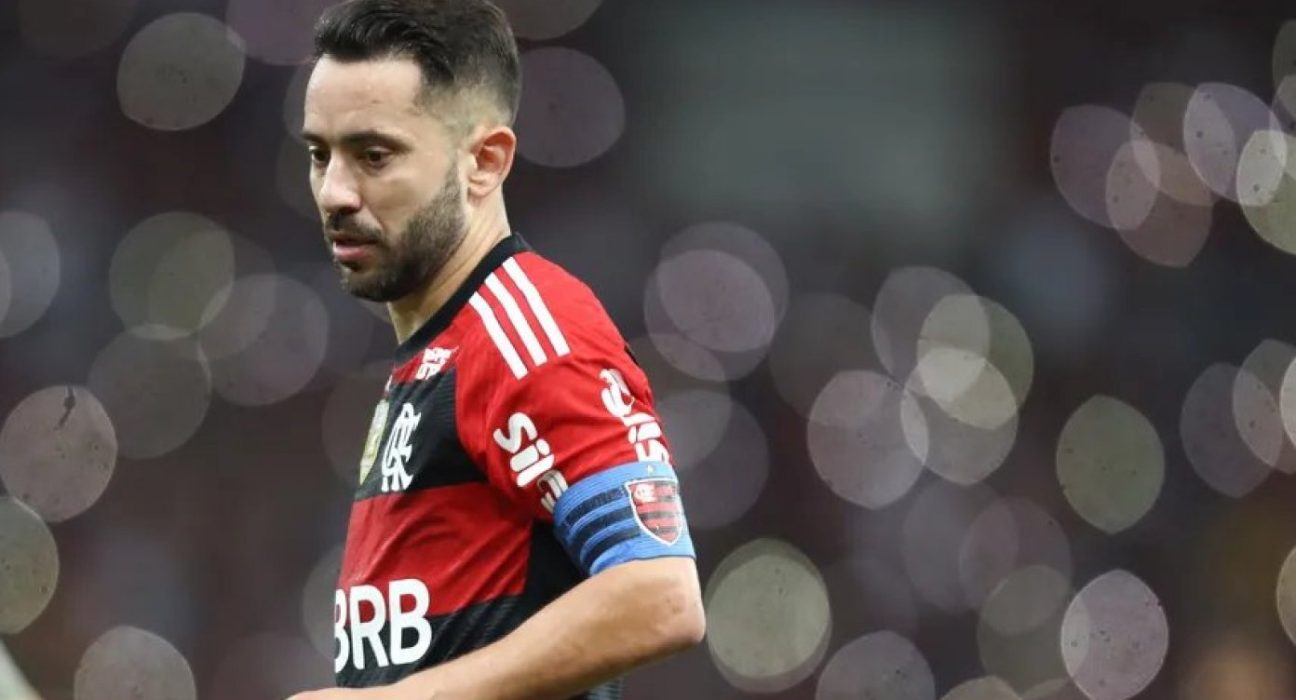 ex-jogador-do-flamengo,-everton-ribeiro-aceita-proposta-para-jogar-pelo-bahia-por-dois-anos
