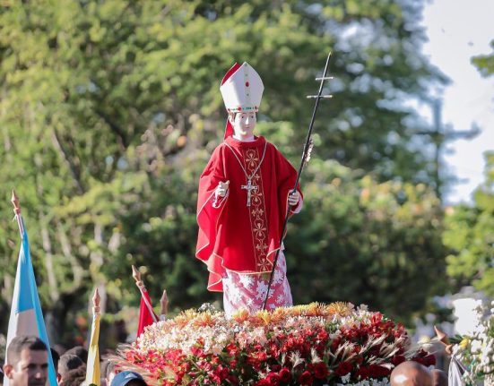 camacari-celebra-sao-thomaz-de-cantuaria-neste-domingo-(7)