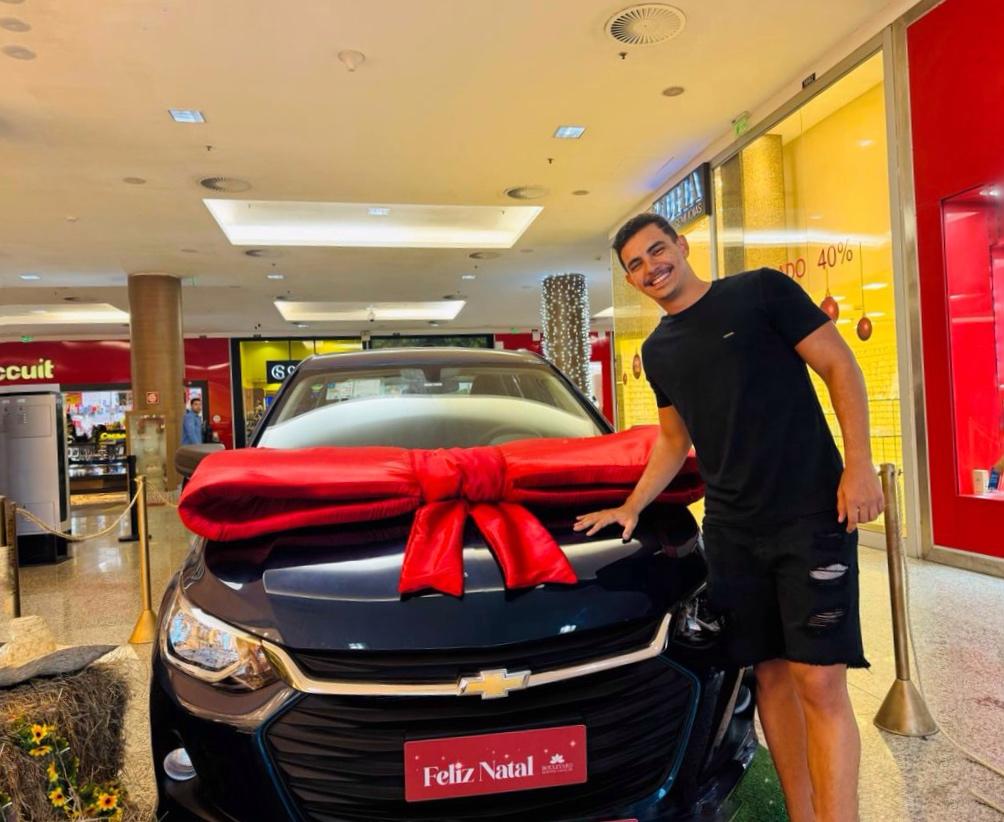jovem-de-camacari-ganha-carro-zero-em-promocao-de-natal-no-boulevard-shopping