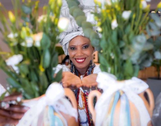 lavagem-do-barra-abre-a-temporada-de-liquidacoes-na-capital-baiana