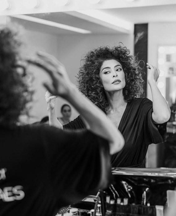 juliana-paes-e-a-estrela-da-colecao-primavera-da-lunender