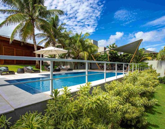 paisagismo-para-piscina:-8-dicas-para-sua-area-externa