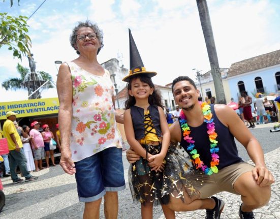 carnaval-do-centro-historico-atrai-quem-procura-uma-folia-mais-tranquila