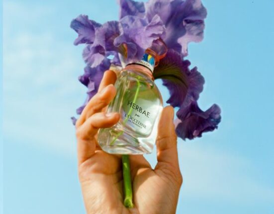 l’occitane-en-provence-lanca-edicao-limitada-herbae-par-l’occitane-iris-para-o-dia-das-maes