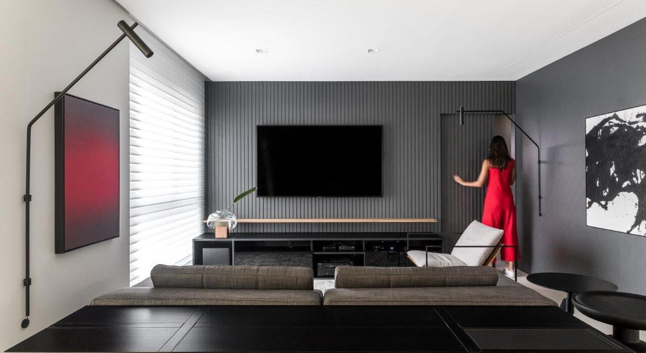 escritorio-nk-arquitetura-assina-apartamento-com-tons-escuros-que-garantem-luxo-e-sofisticacao