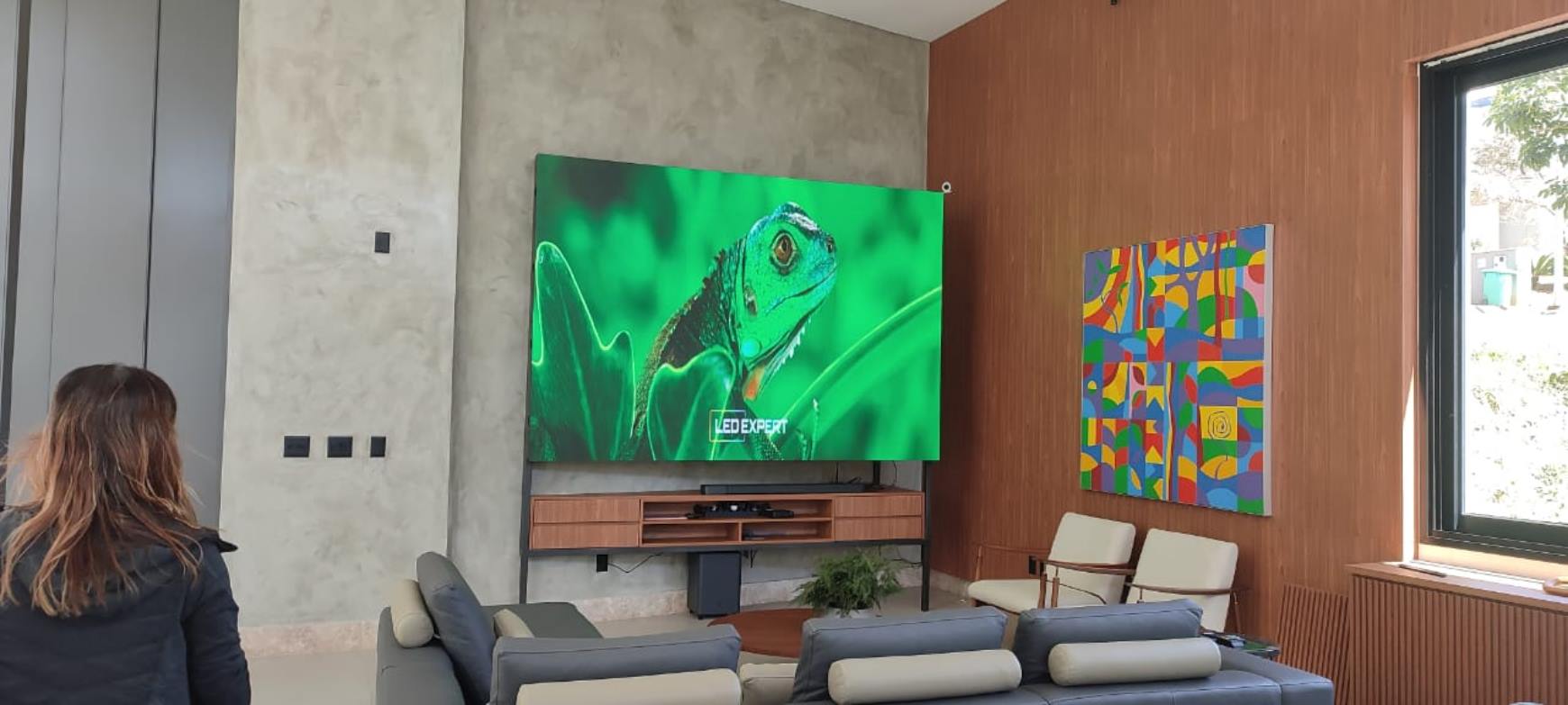 led-na-arquitetura-&-decoracao:-tecnologia-e-design-juntos-para-atender-a-um-novo-mercado